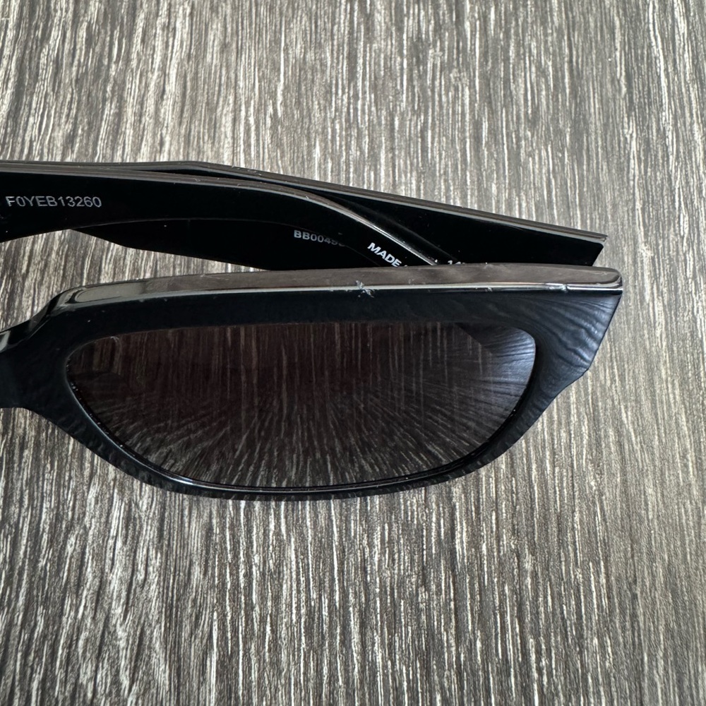 Balenciaga Max Square AF Sunglasses - Picture 11 of 12